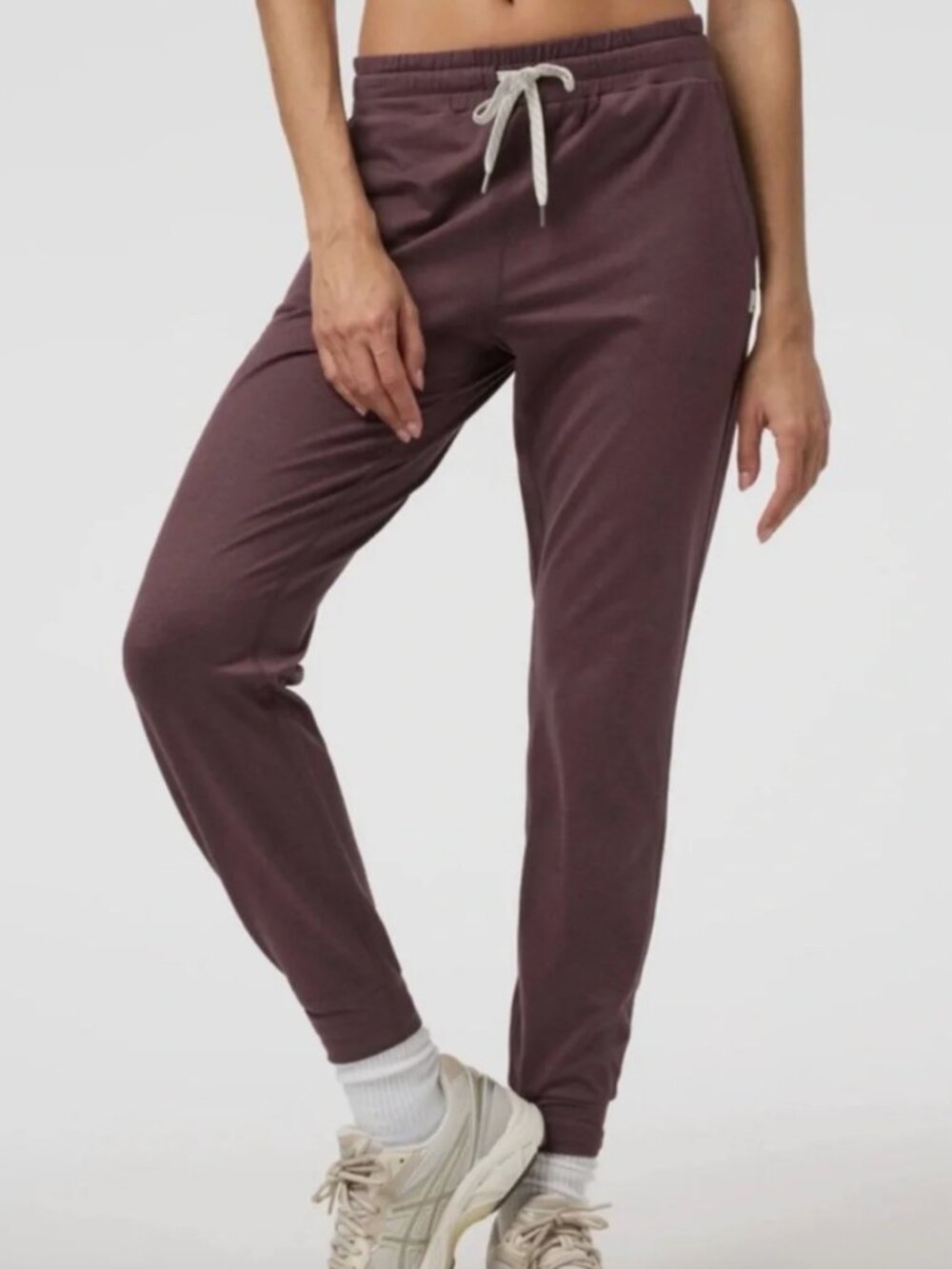 Vuori Performance Jogger Pants - Mahogany Brown S